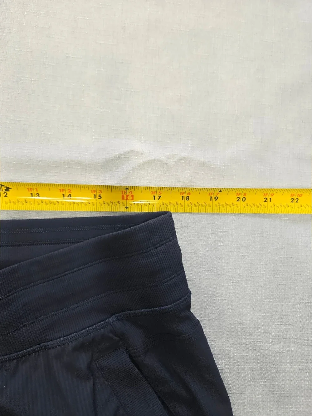 Lululemon Navy Lightweight Jogger Pants – Size 14 - Picture 3 of 9